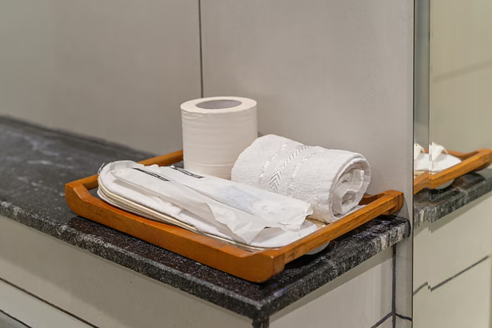 Y Stays by Lime Tree Hotels , Greater Noida Nearby India Expo Centre & Mart King room with Balcony - HI Speed WIFI 6