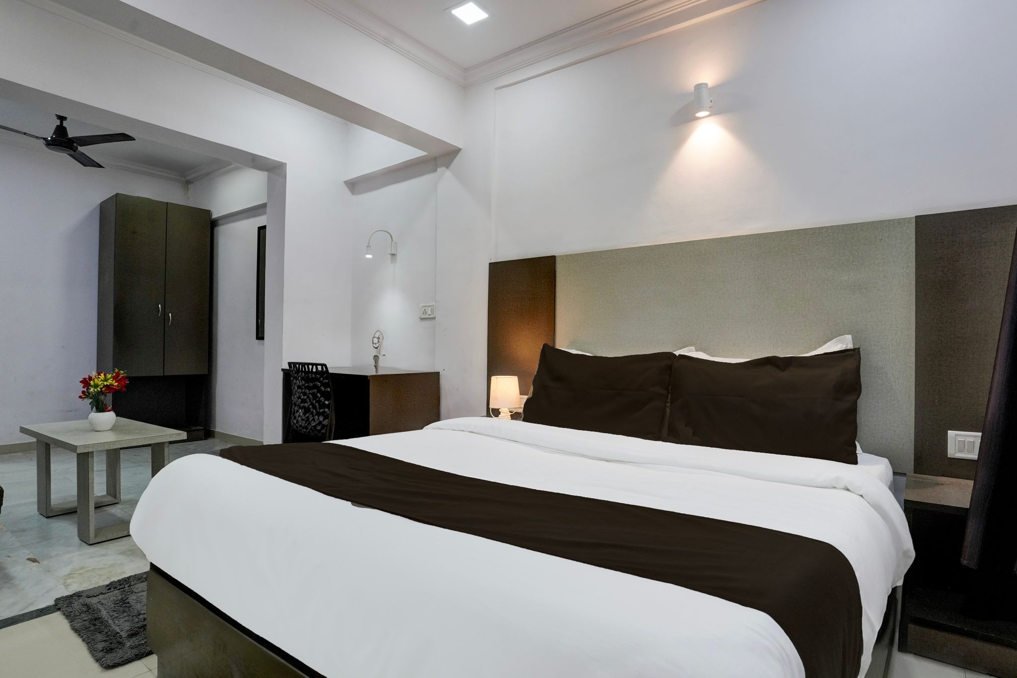 Super Hotel O Four Bungalow Formerly Ardaas Residency