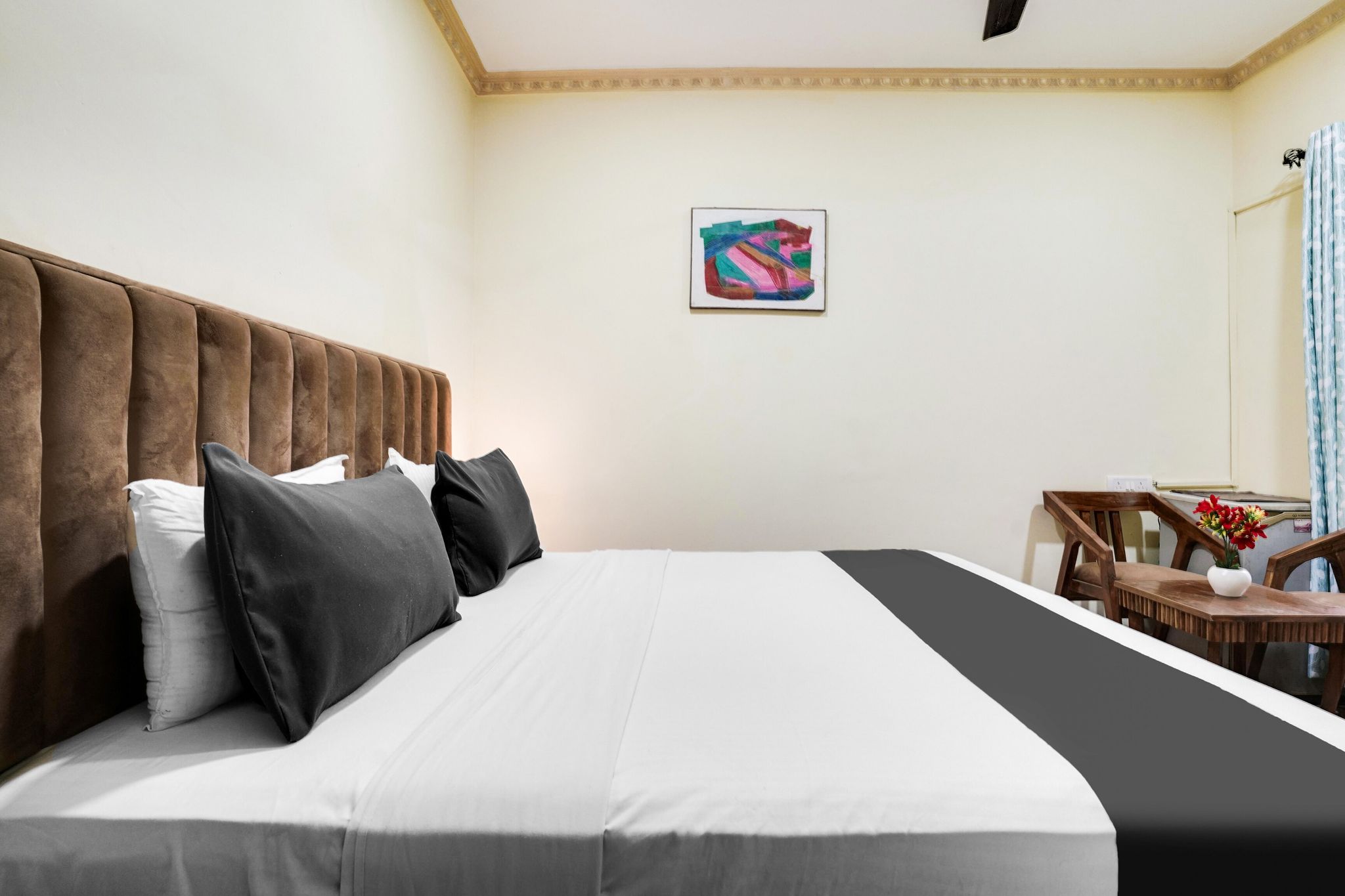 Collection O Calangute Classic 6