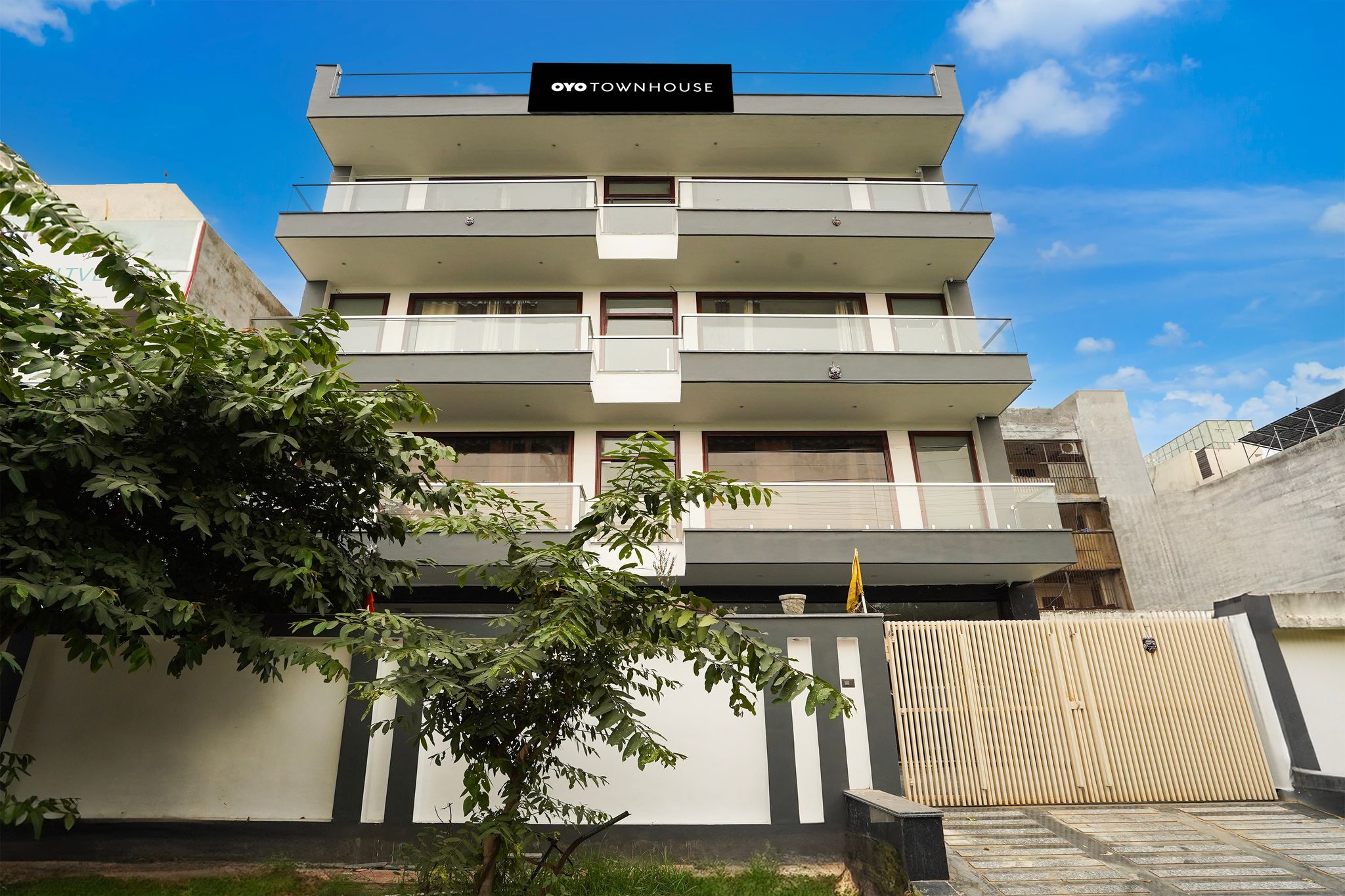 Collection O 63 A Noida