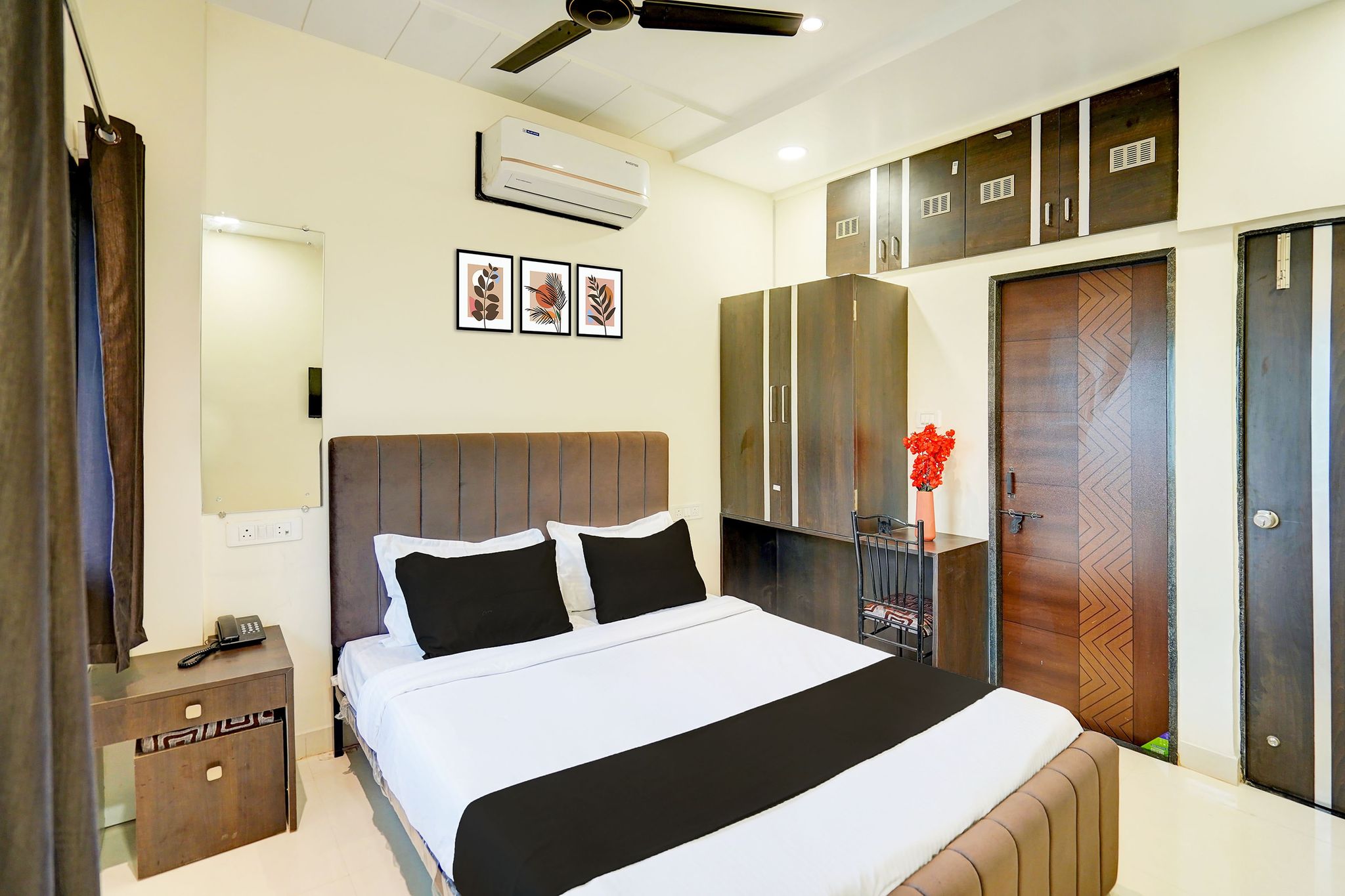 Super Hotel O Manish Nagar Classic 15