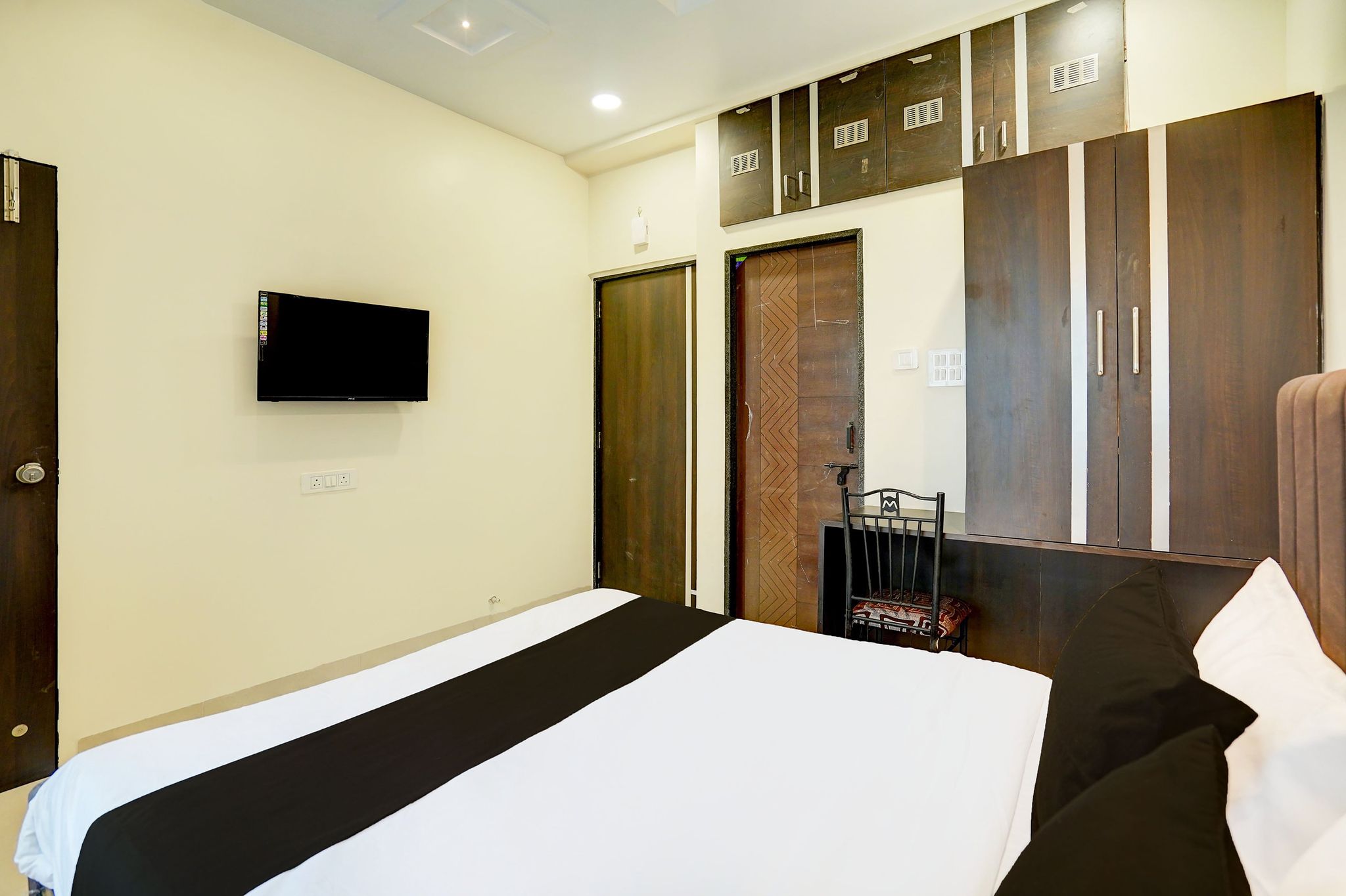 Super Hotel O Manish Nagar Classic 10