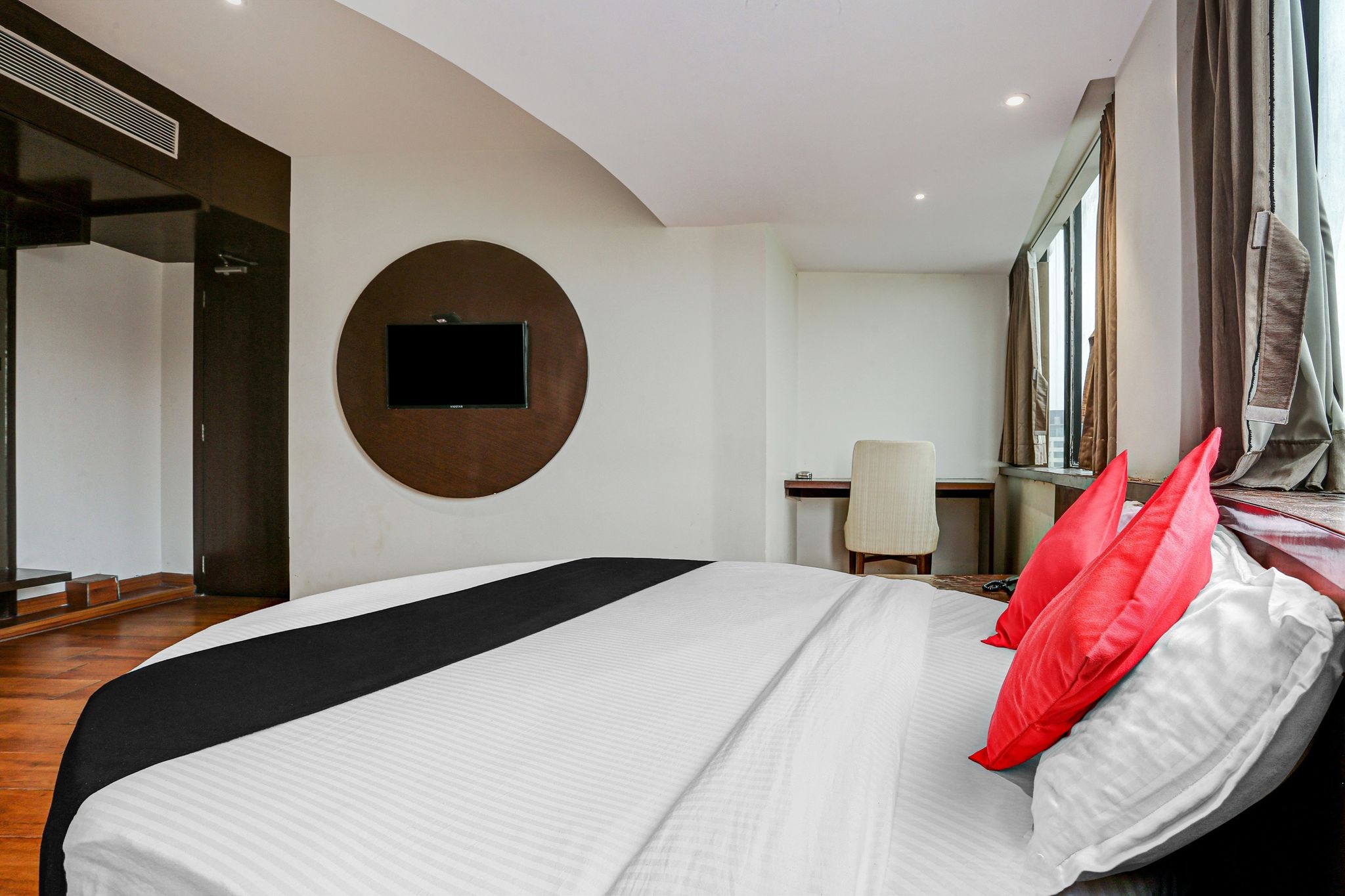 Super Collection O Andheri Near Western Express Highway