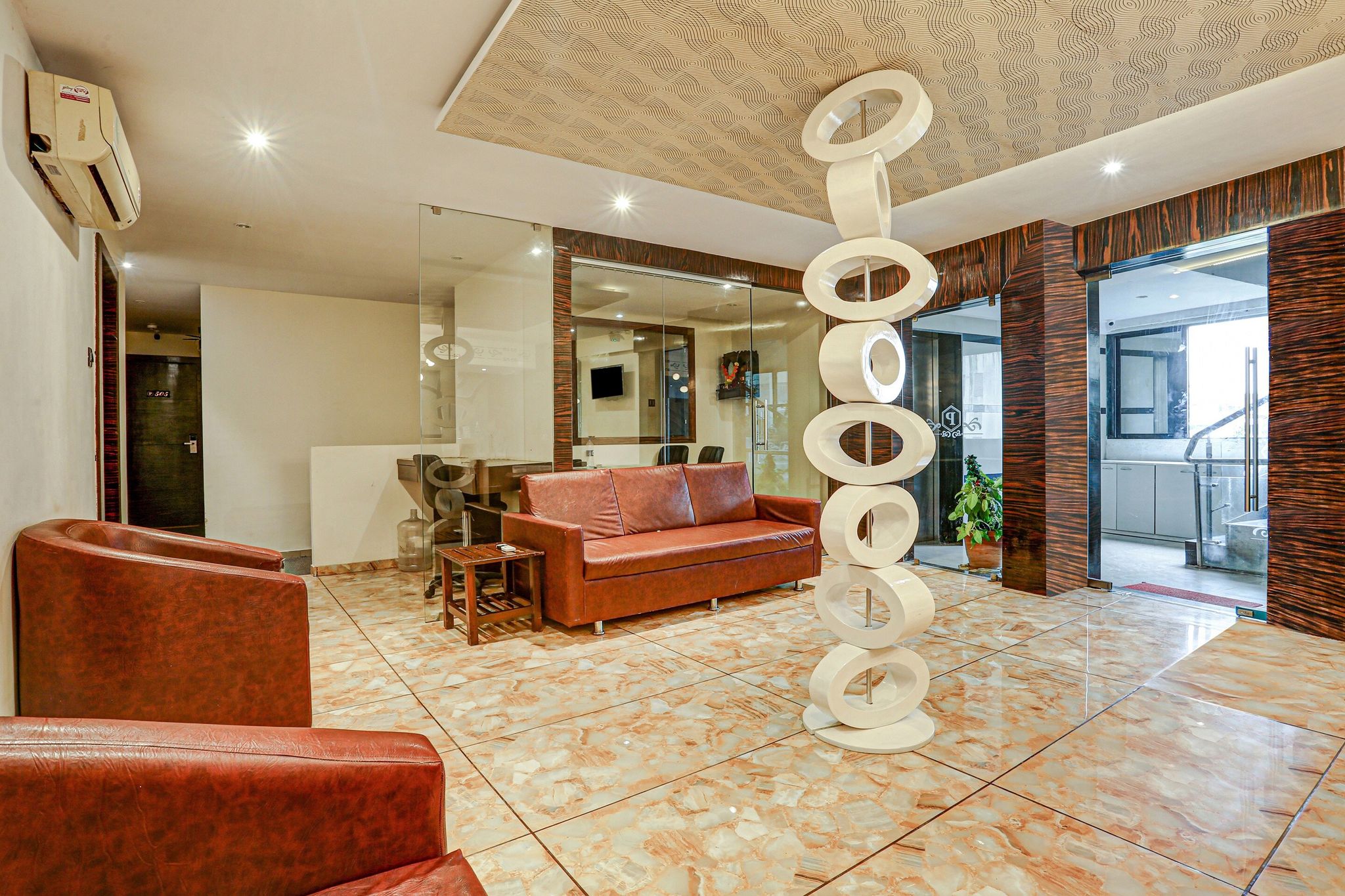 Super Collection O Andheri Near Western Express Highway