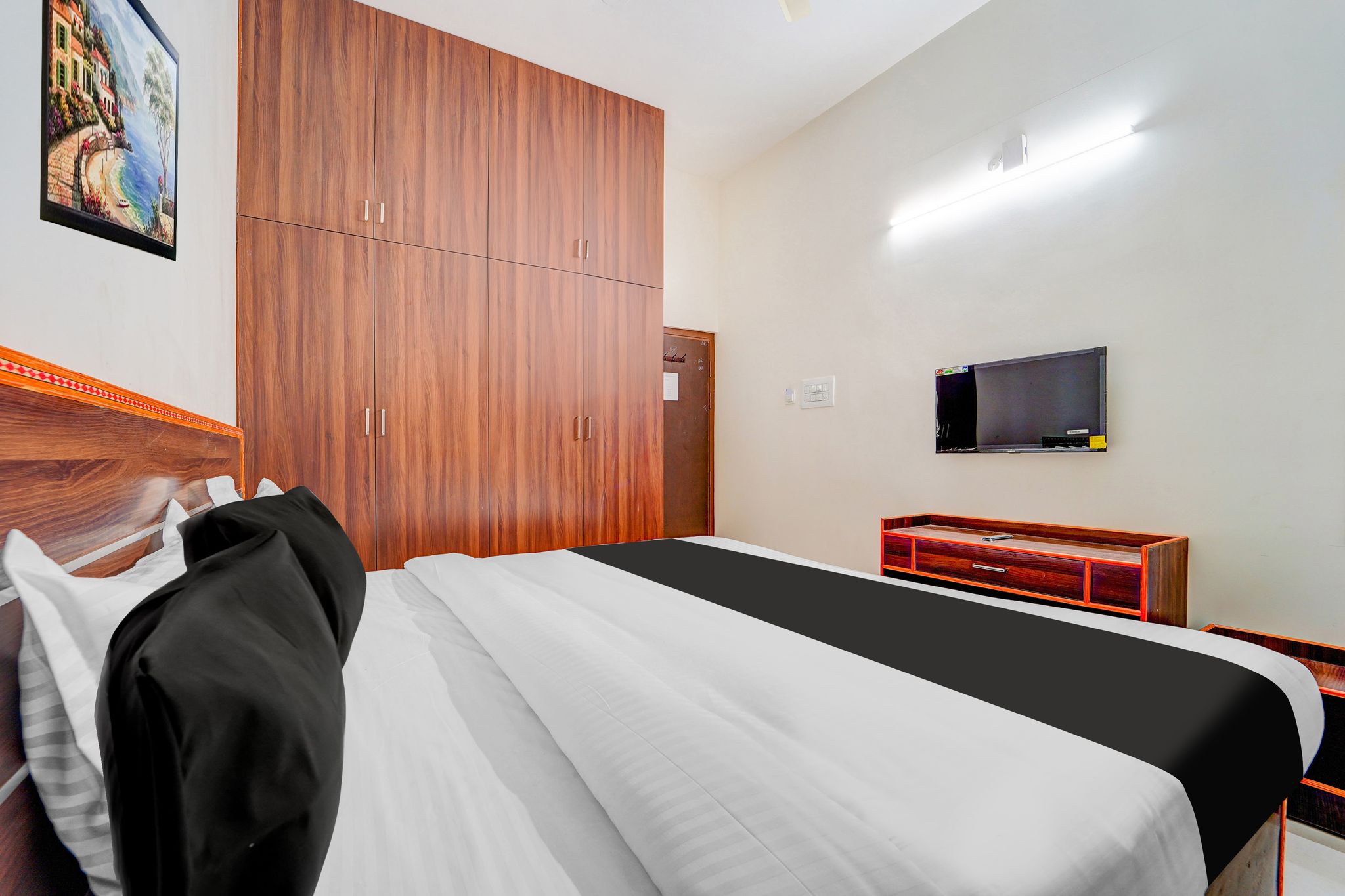 Super Hotel O Aarapalayam Classic 12