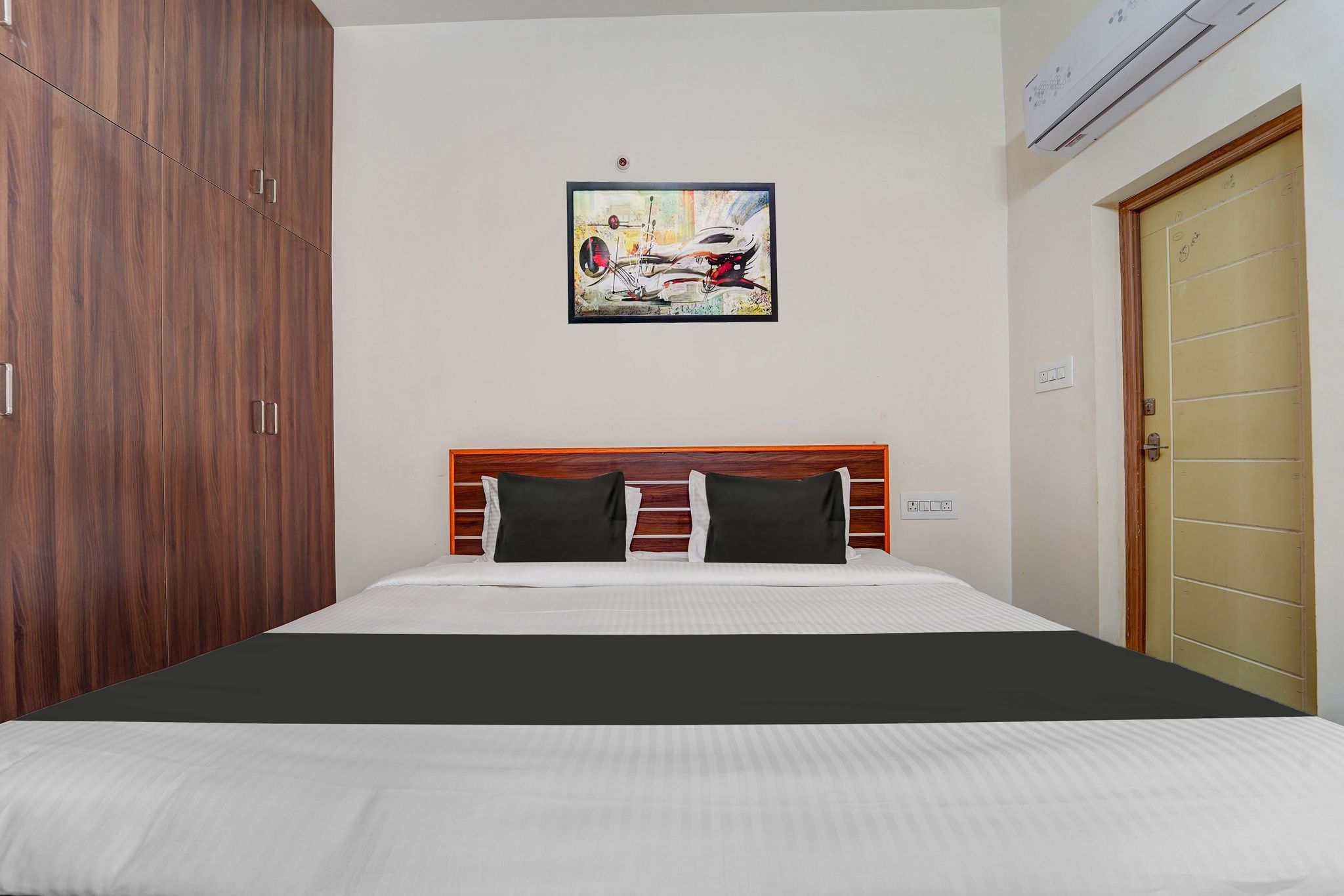Super Hotel O Aarapalayam Classic 10