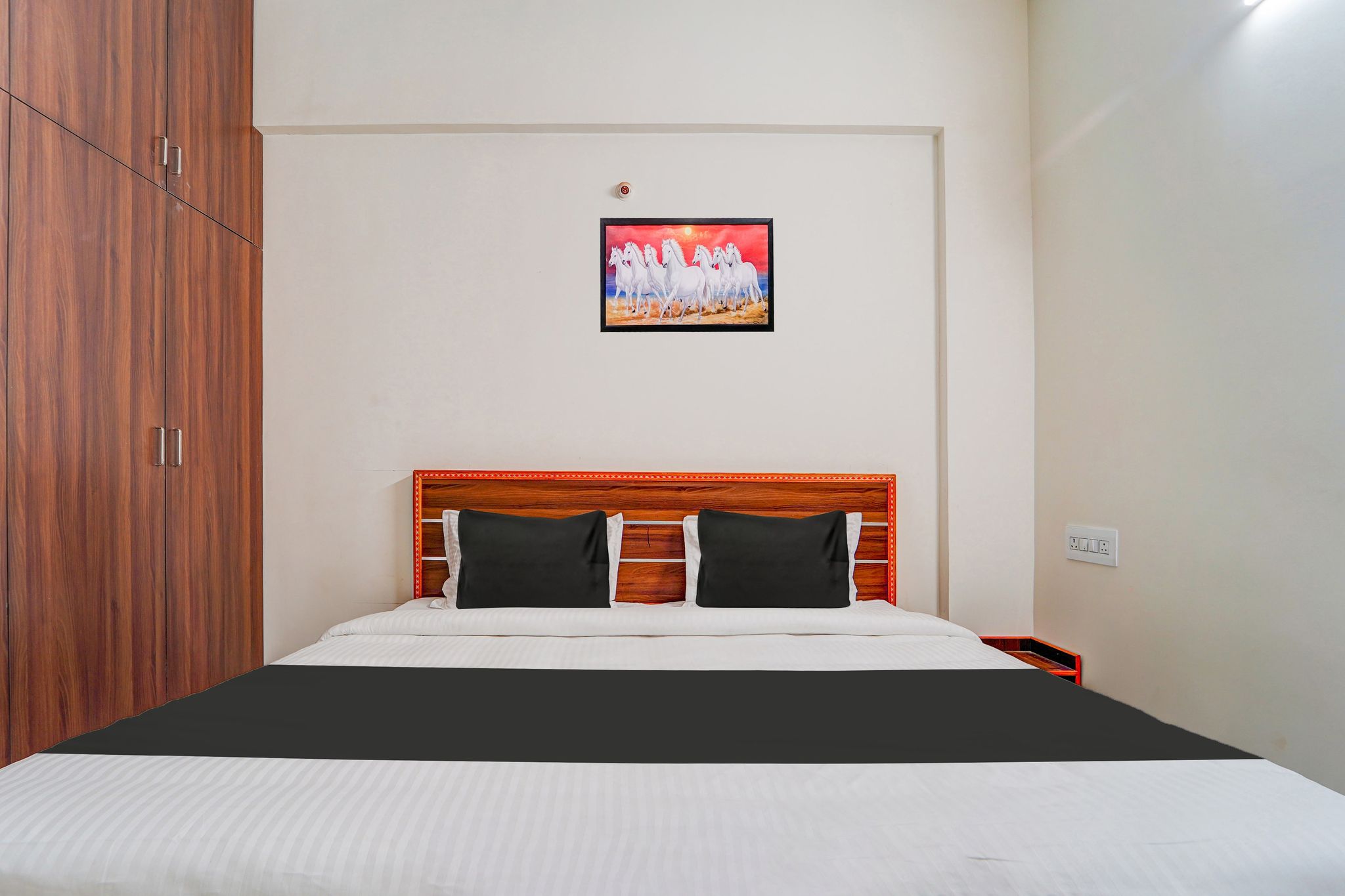 Super Hotel O Aarapalayam Classic 8