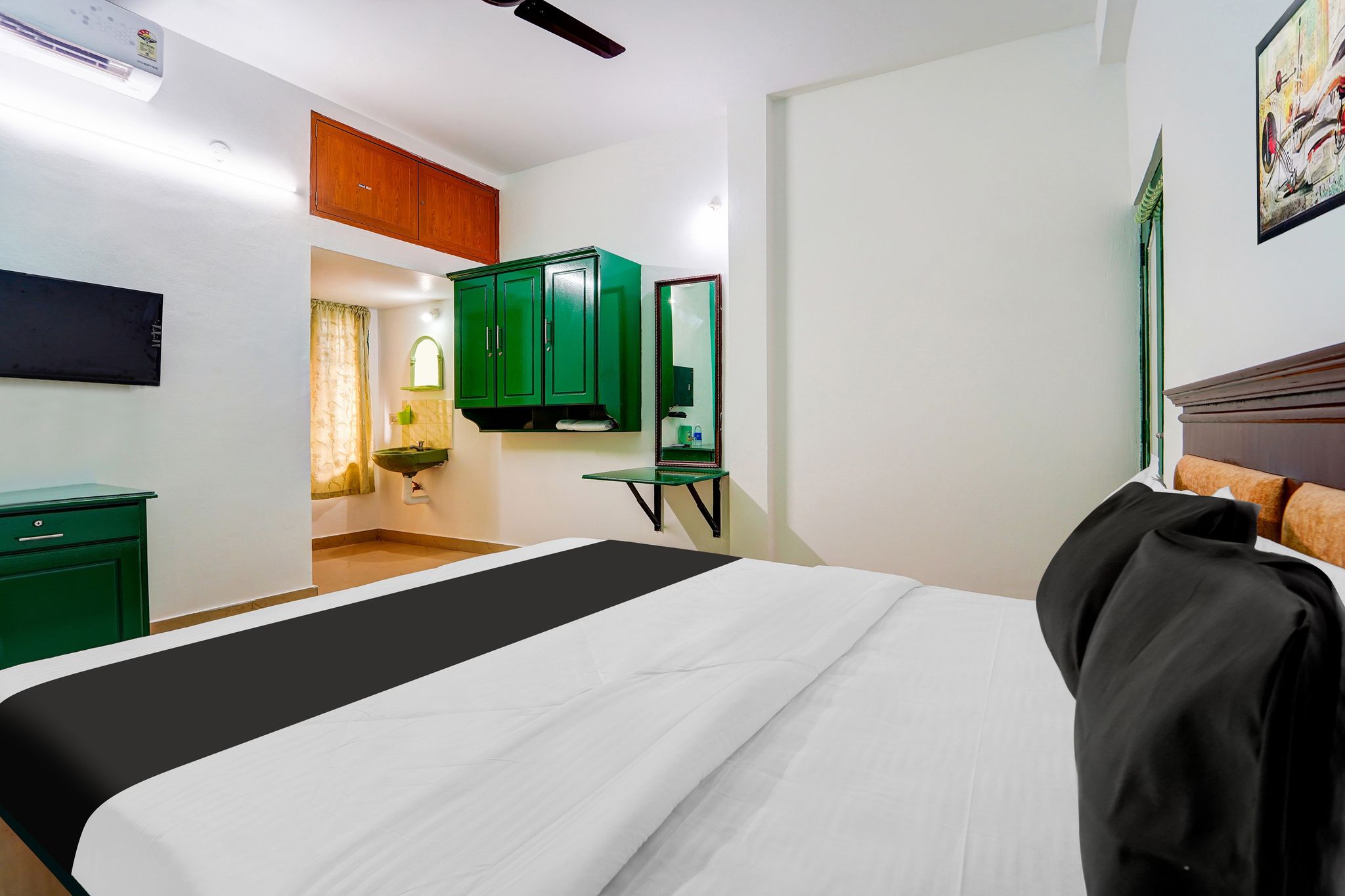 Super Hotel O Vennala Near Palarivattom Classic 11