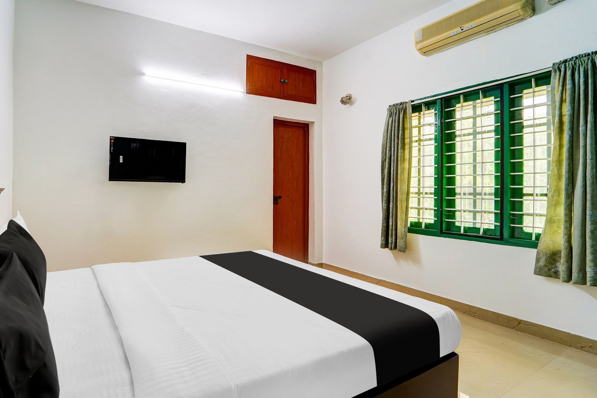 Super Hotel O Vennala Near Palarivattom Classic 2