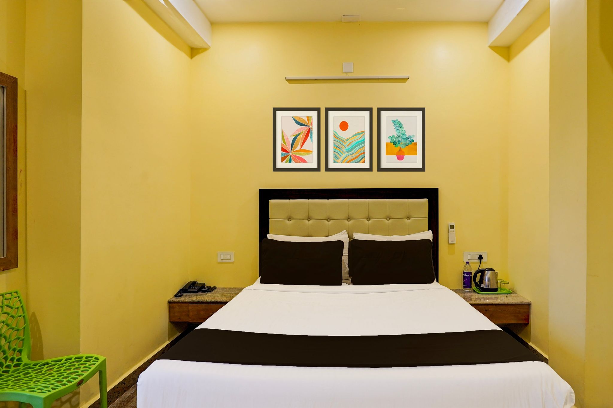 Super Townhouse White Town Rock Beach Formerly Prakasam Residency Classic 9