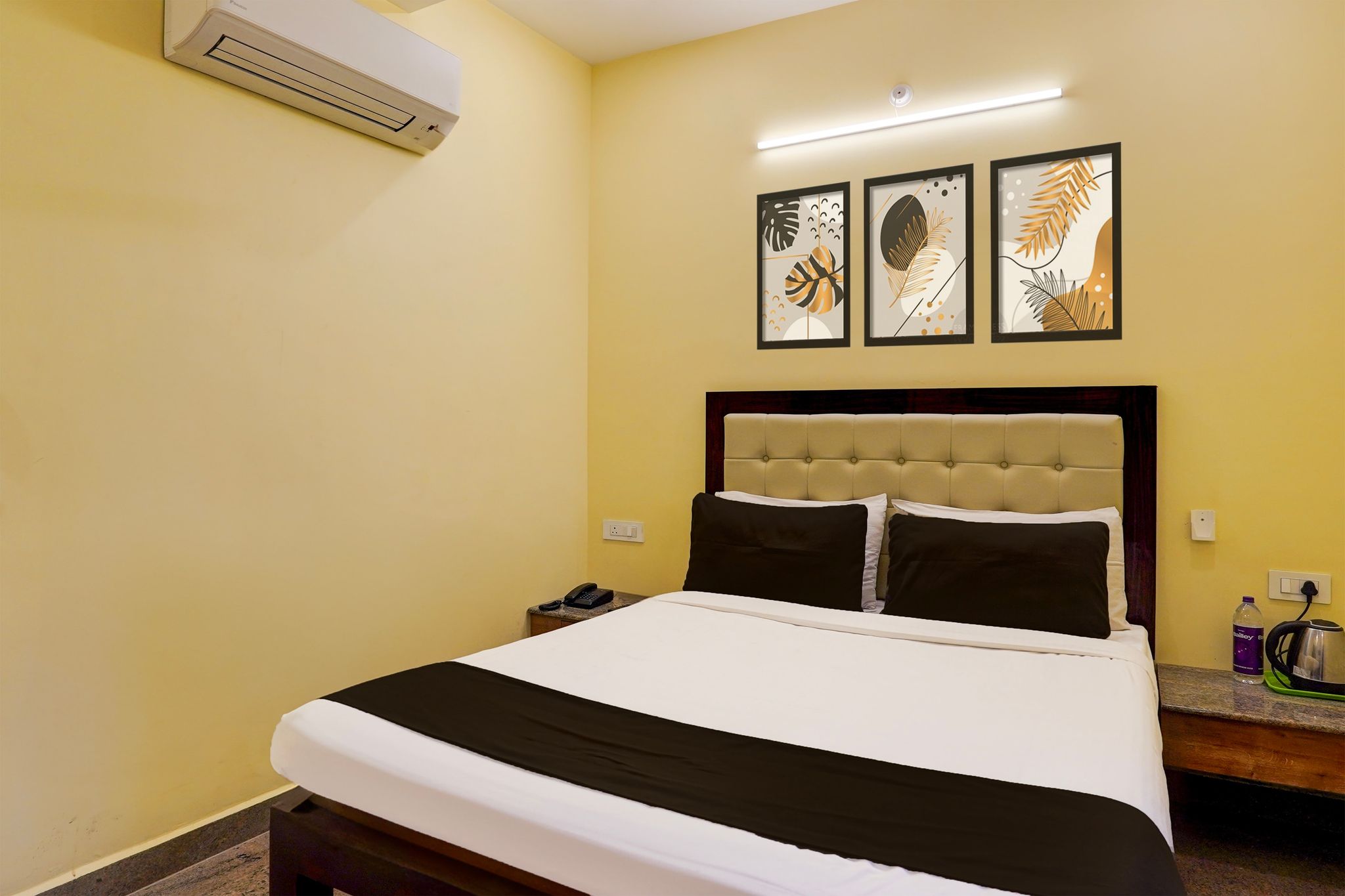 Super Townhouse White Town Rock Beach Formerly Prakasam Residency Classic 3