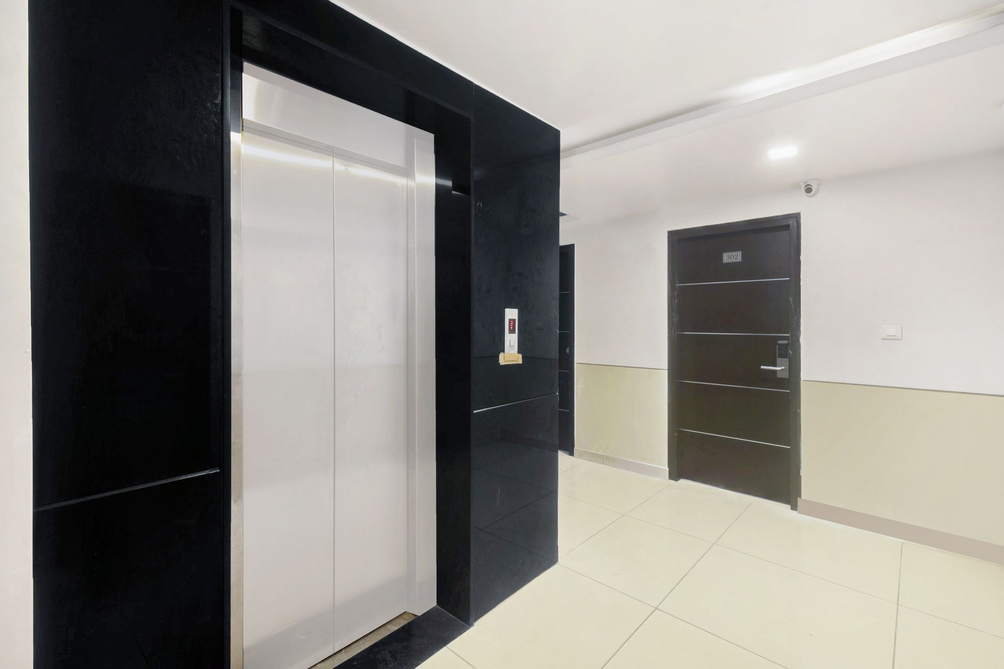 Super Townhouse City Center Near Mysore Palace Formerly Aavass Inn Deluxe 3