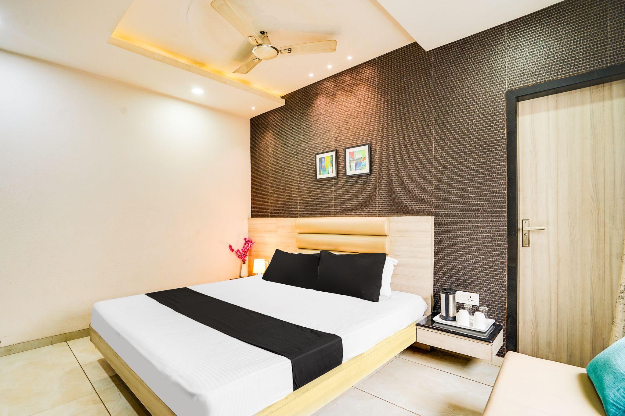 Super Townhouse Jhalawar Road Gumanpura Formerly Rockland Classic 5