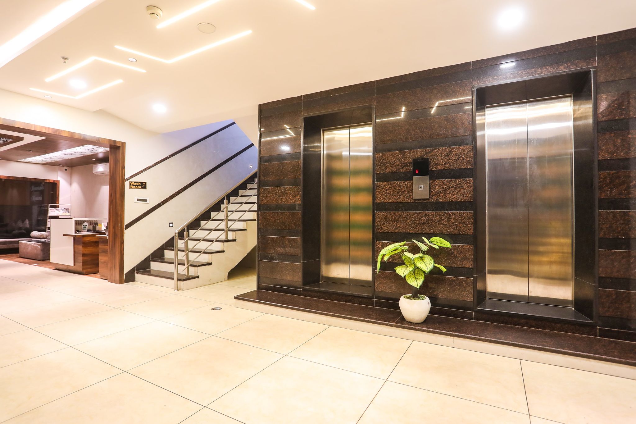 Townhouse Kota Airport Formerly Hotel Shaily Royal
