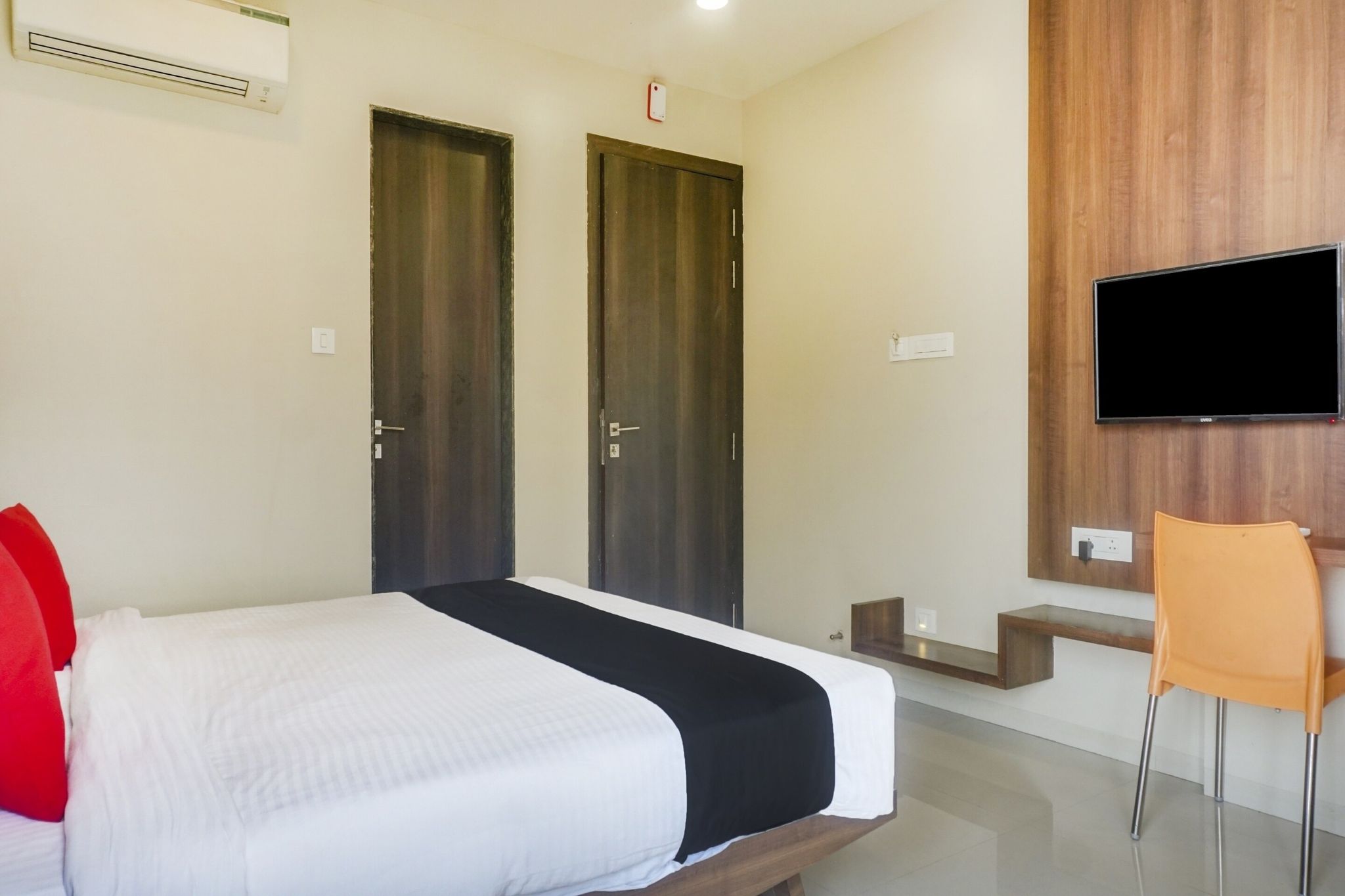 Super Townhouse Oak Viman Nagar formerly Kuber Inn Classic 14