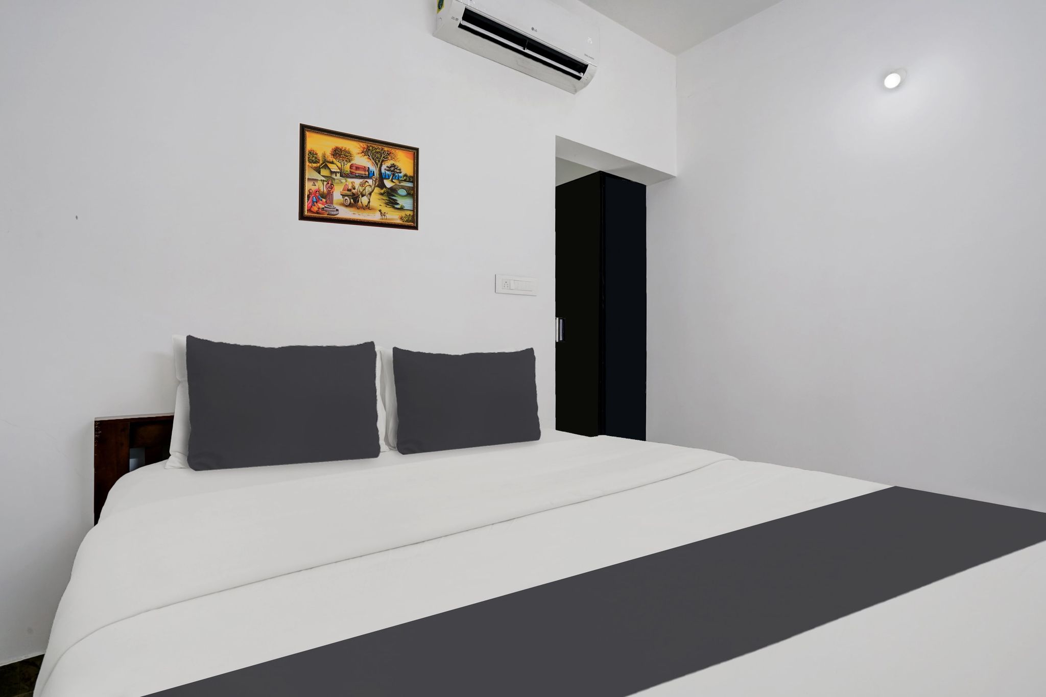 Hotel O EVA RESIDENCY Classic 10