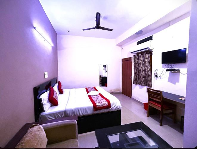 Hotel Mehak Palace