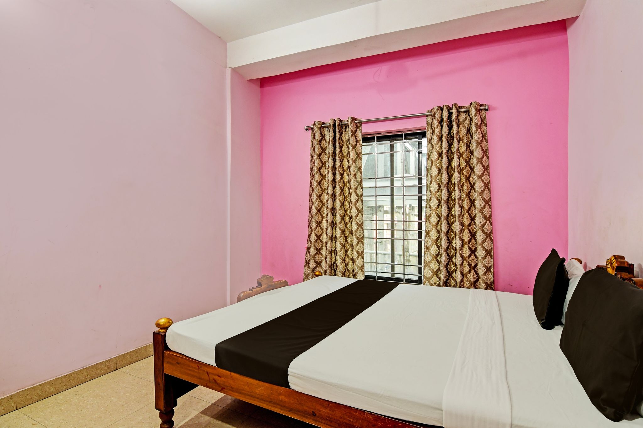 Hotel O by OYO Mahalaxmi lodge Classic 4