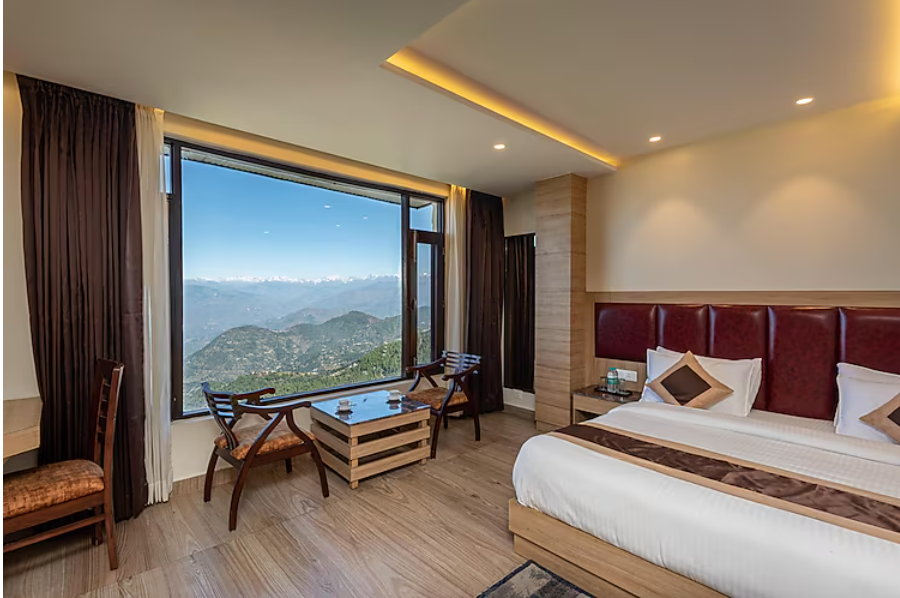The Seasons Dalhousie - Best Valley View & Mountain View AC Hotel in Dalhousie Valley View Royal Executive Room 2