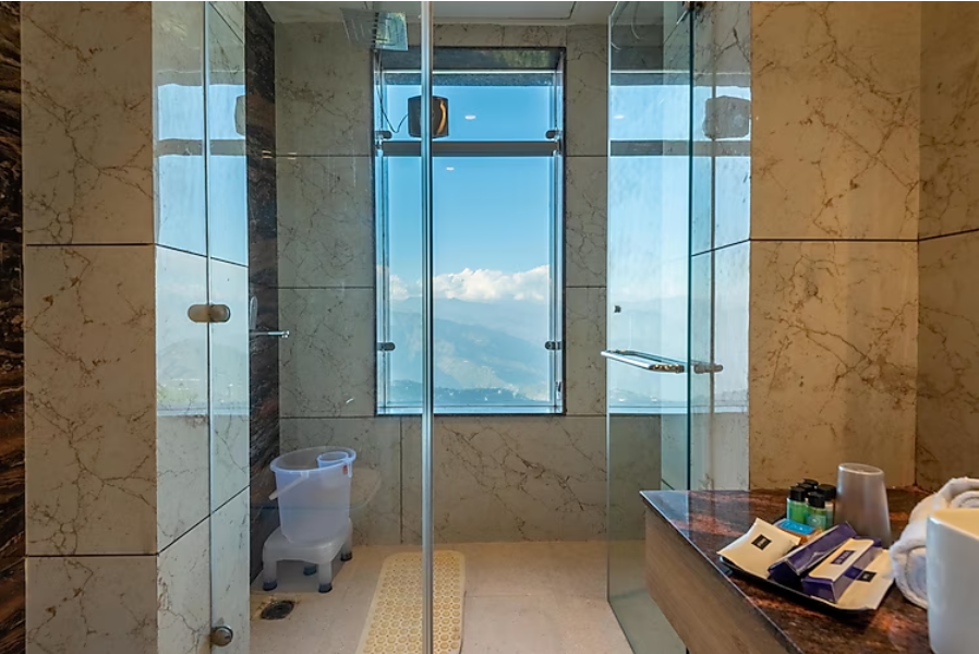 The Seasons Dalhousie - Best Valley View & Mountain View AC Hotel in Dalhousie Valley View Royal Executive Room 10