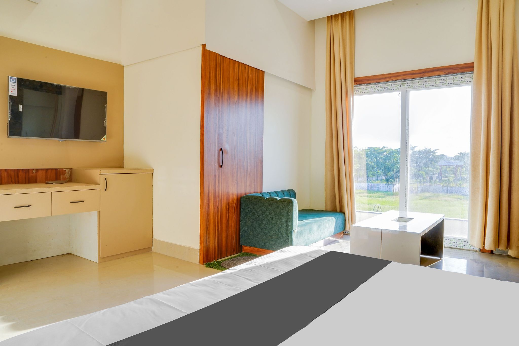 Hotel O by OYO Chouksey Farmstead Classic 12