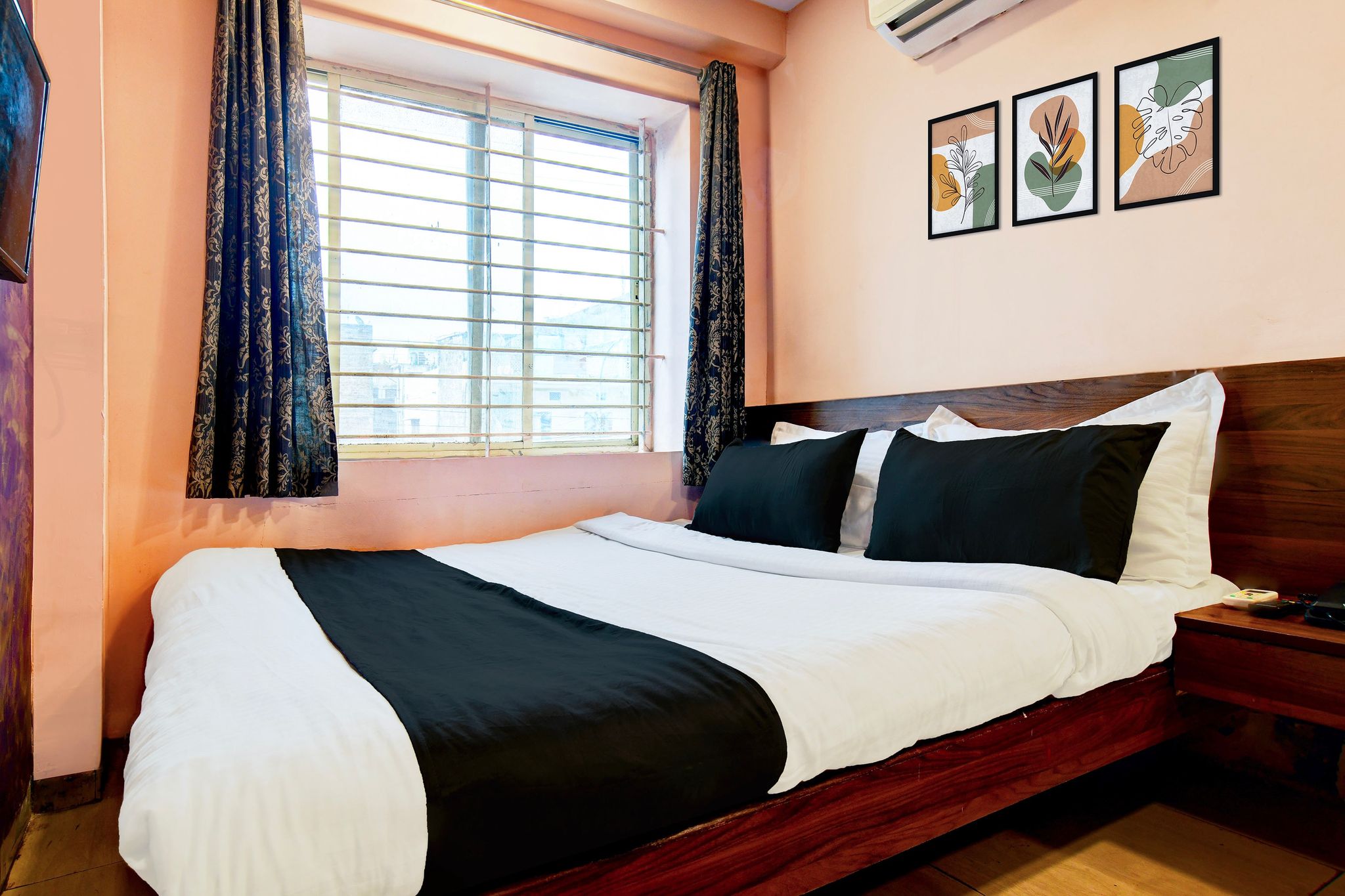 Hotel O SVL Inn Classic 11