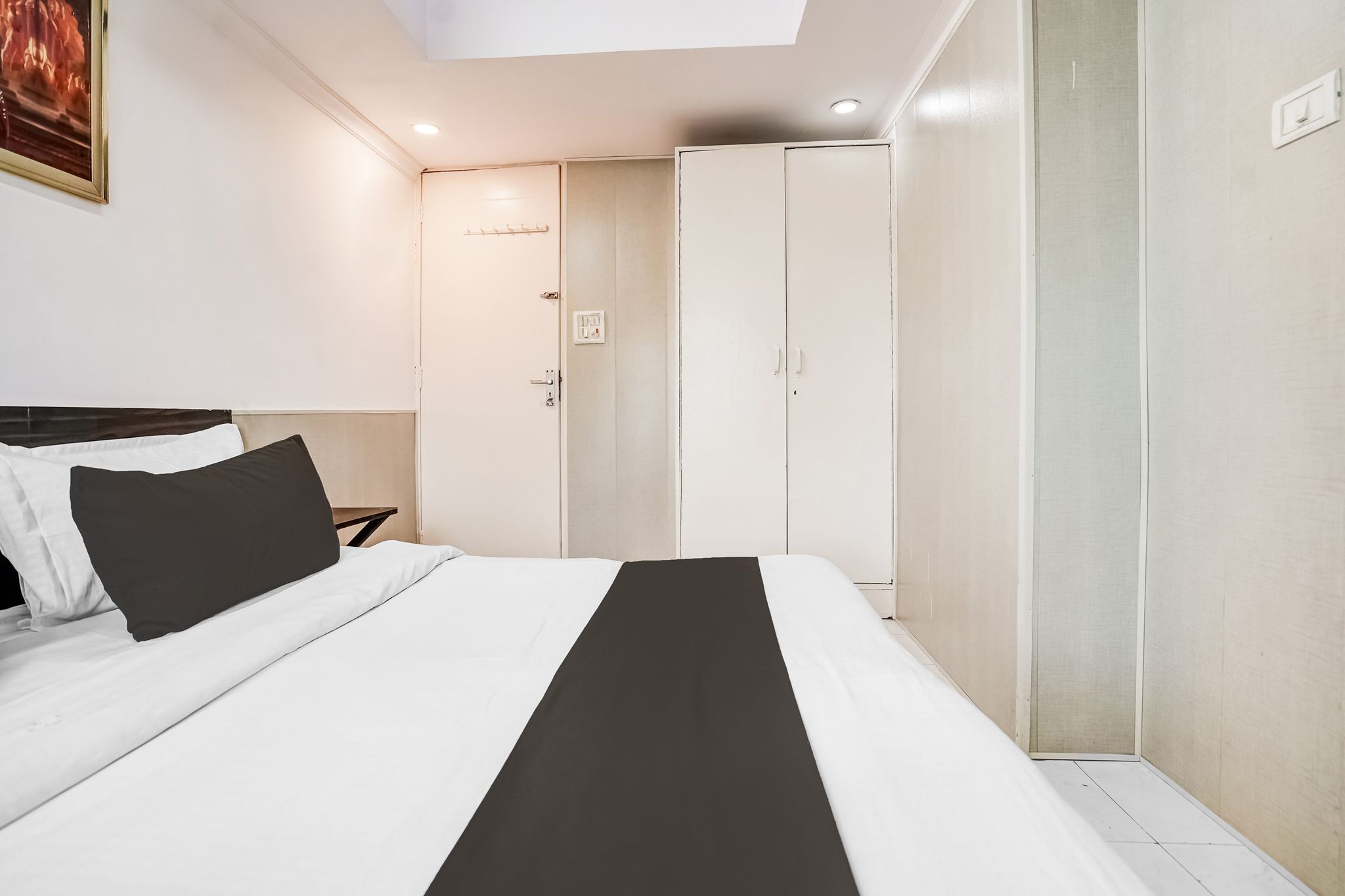 Hotel O Saffron-Blu Residence Classic 10