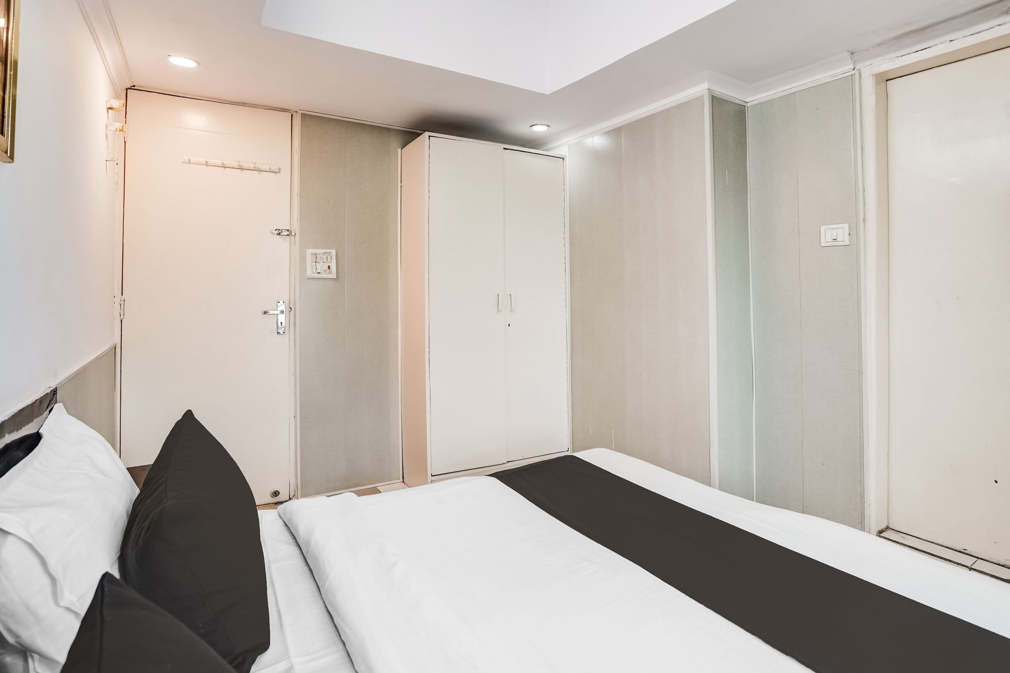 Hotel O Saffron-Blu Residence Classic 11