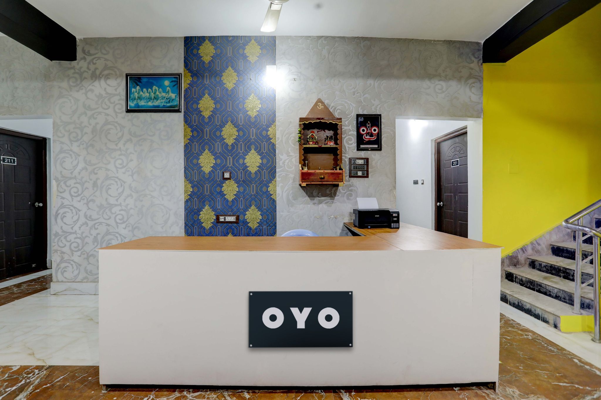 Hotel O Midnight