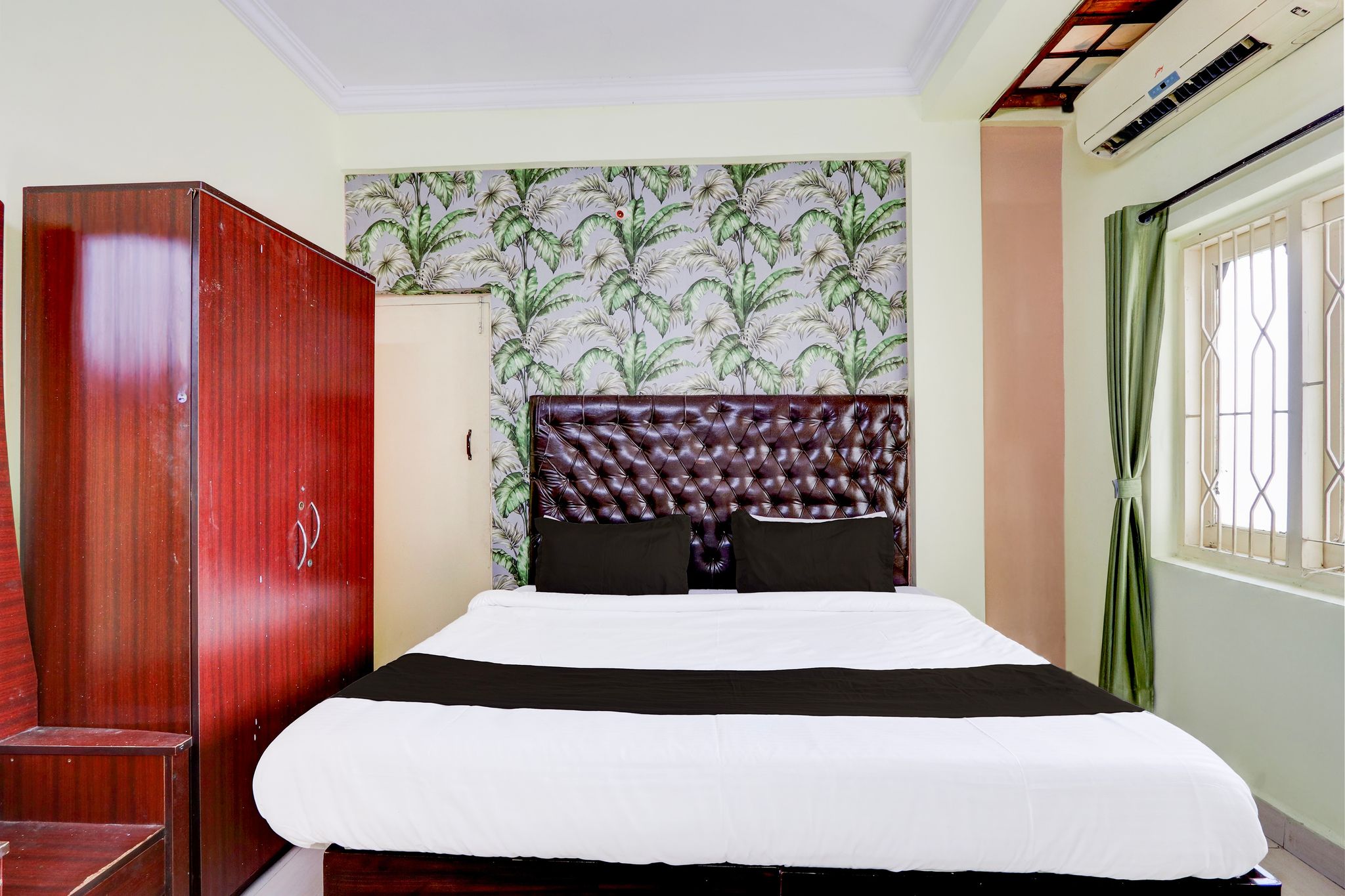 Collection O Irrum Manzil Metro Station Formerly Green Banjara Stay Classic 10