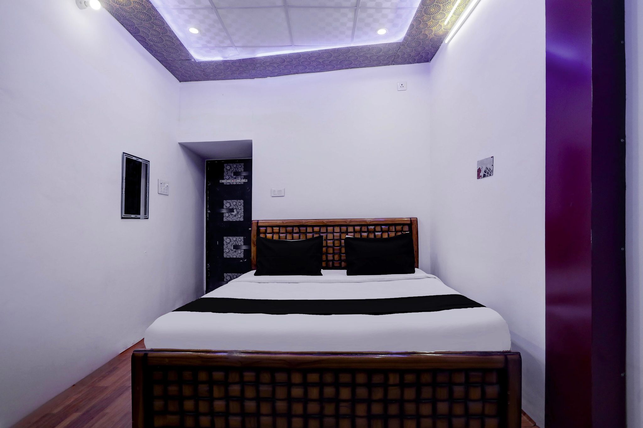 OYO 823935 Hotel Awadh Inn Classic 3