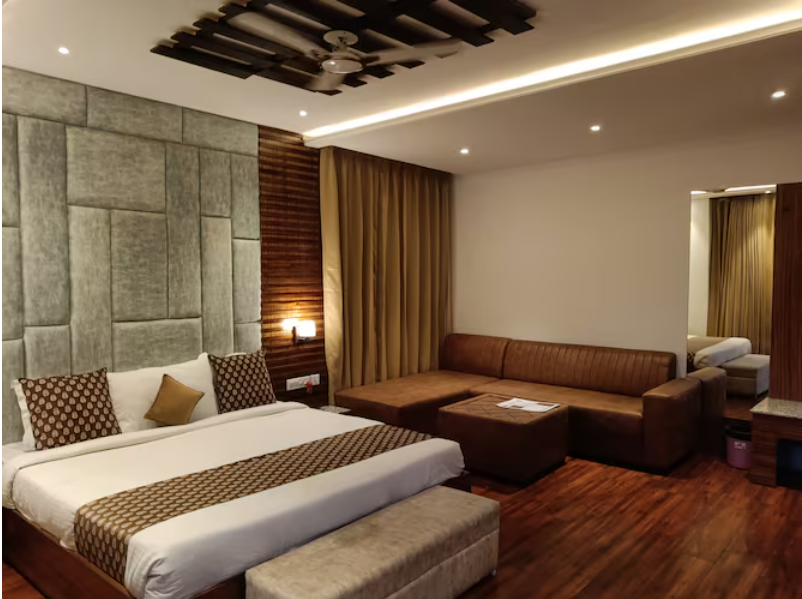 Super Deluxe Room With Balcony