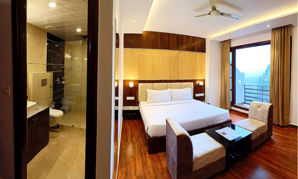 GREEN RETREAT HOTELS DELUXE ROOM WITH PRIVATE BALCONY 12