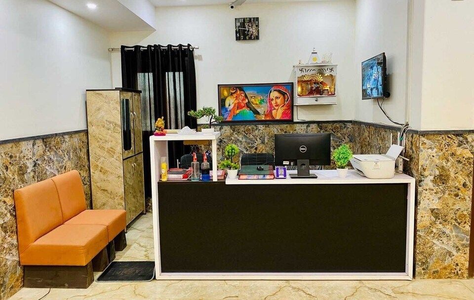 Hotel O K R Resdiancy Near Botanic Garden Of Indian Republic