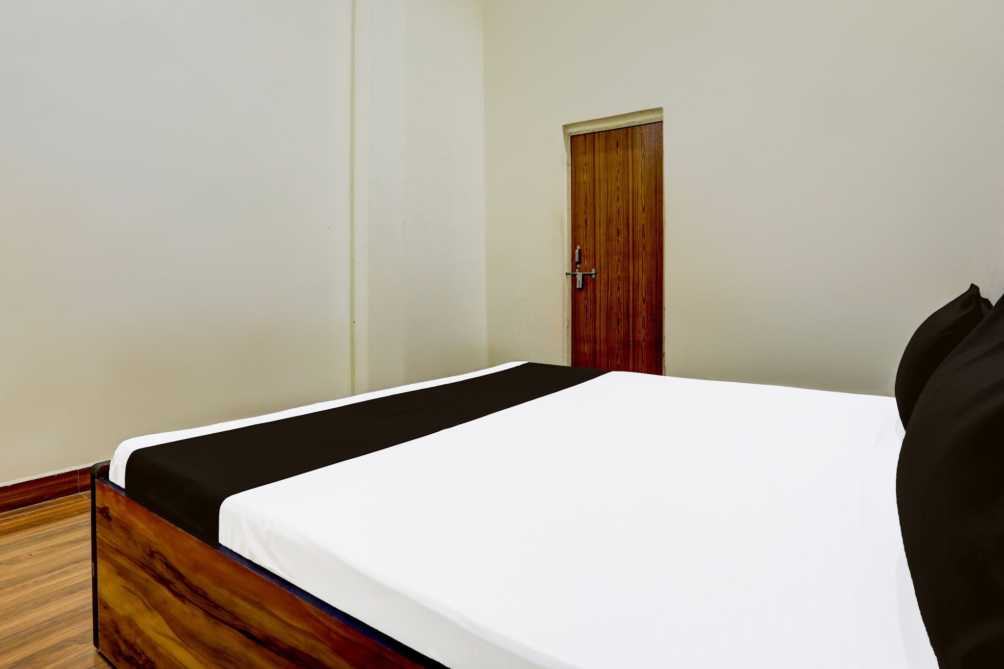 Hotel O SHREE MANDAP HOTEL Classic 5