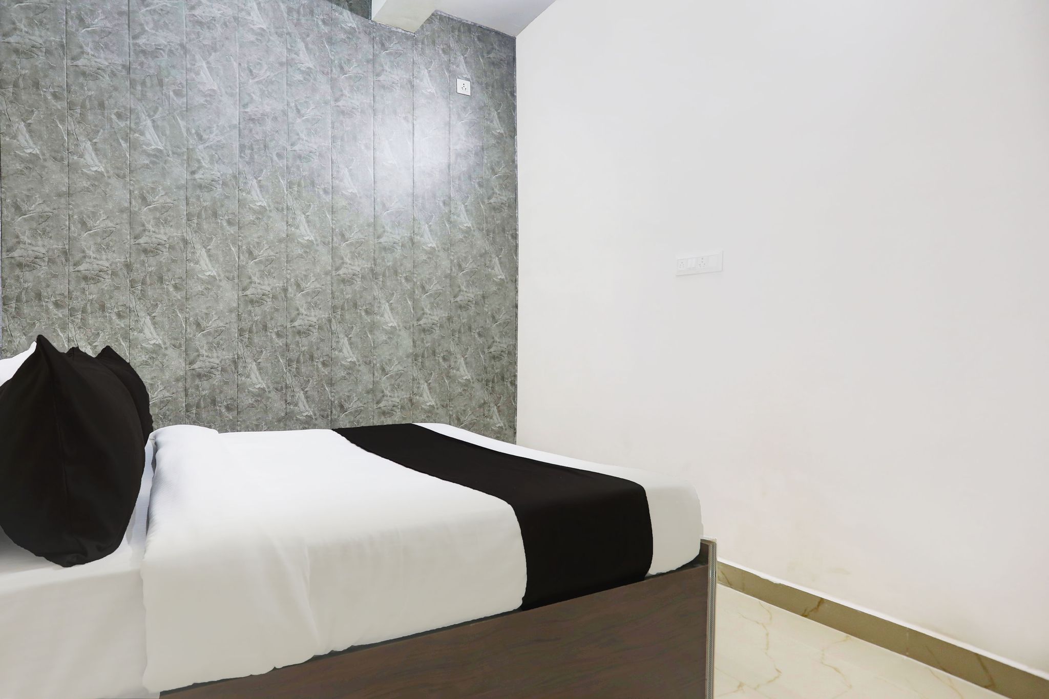 Hotel O Maan In Classic 11