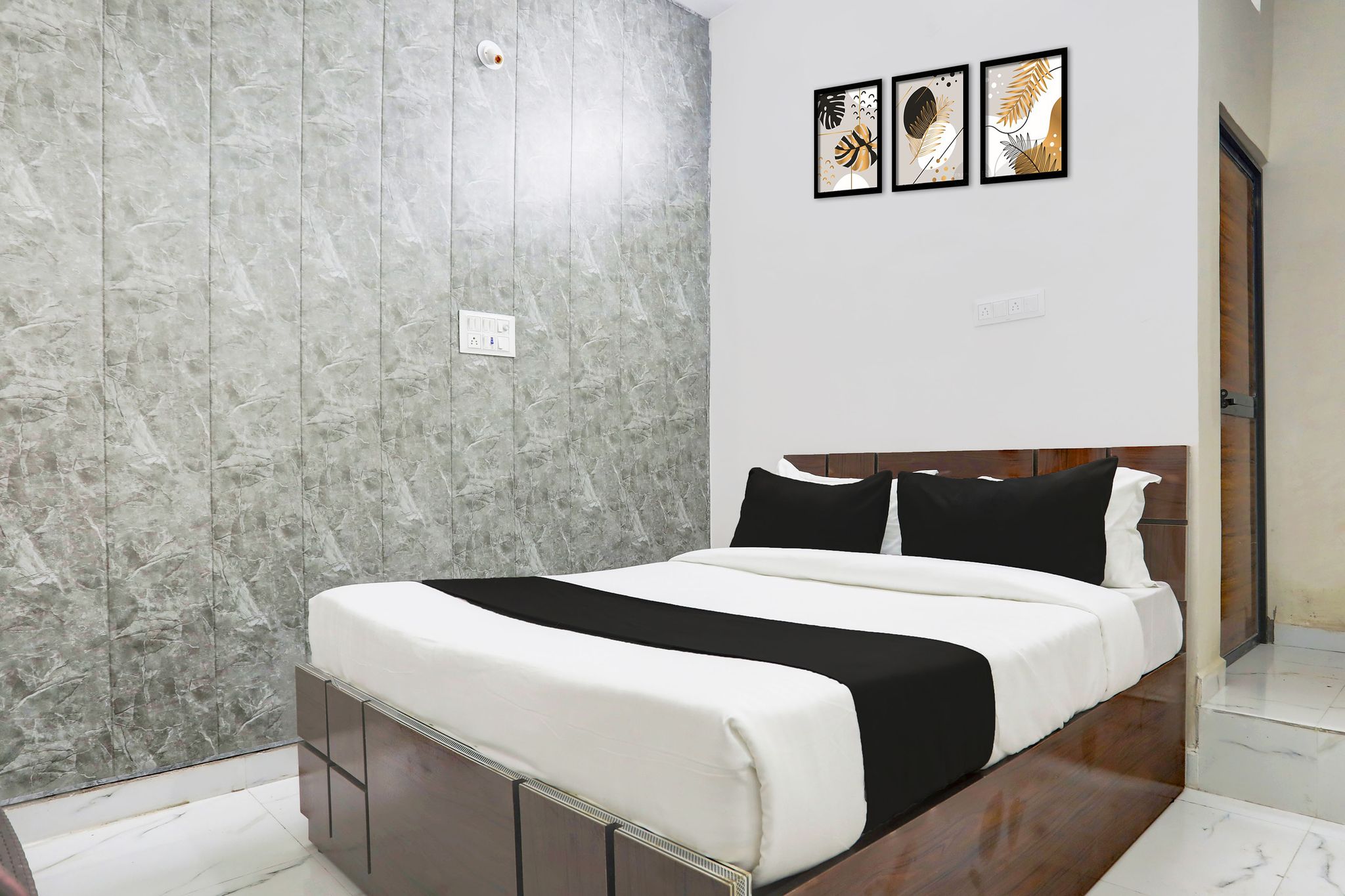 Hotel O Maan In Classic 3