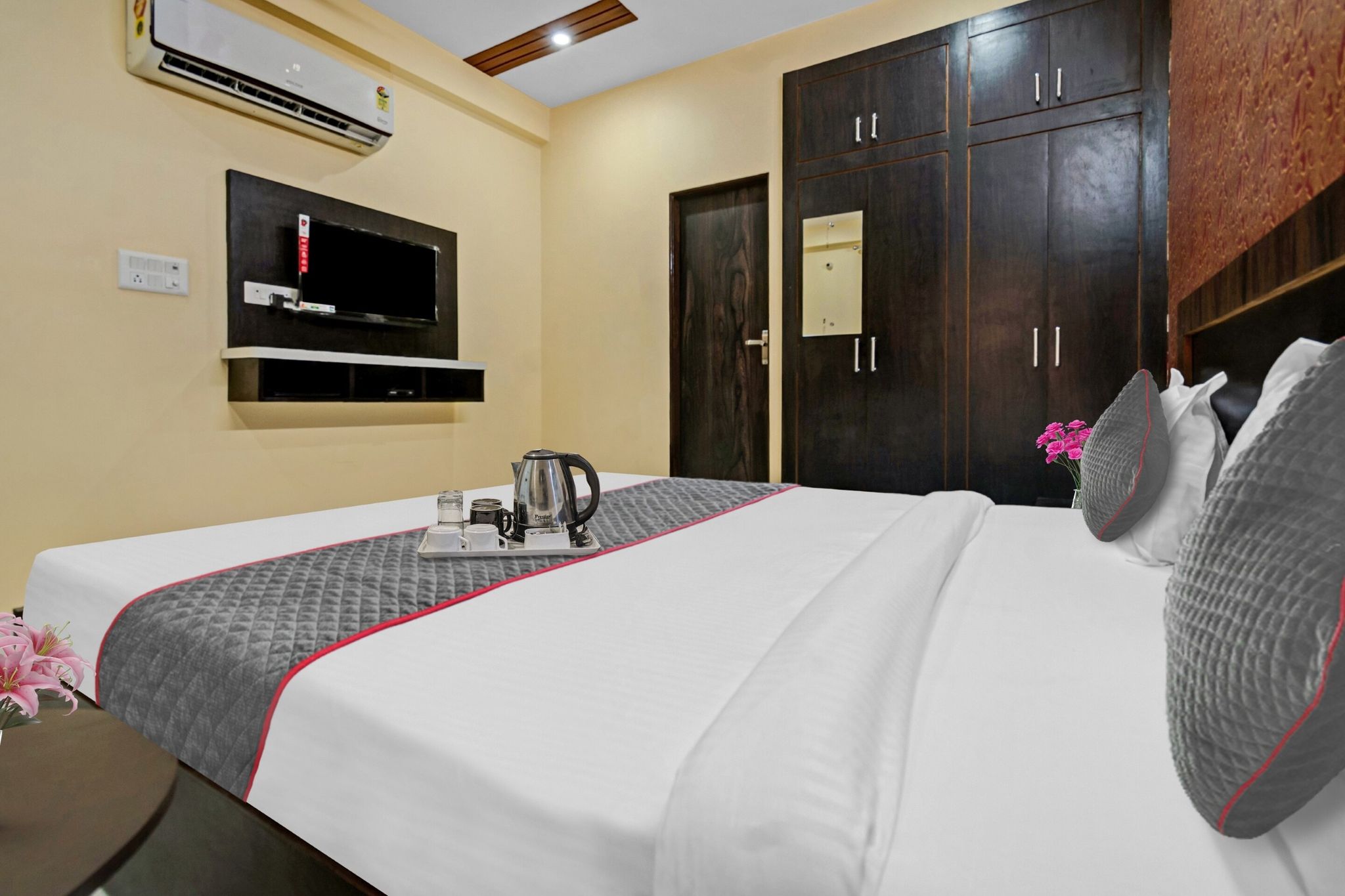 Hotel O Samrat Hotel