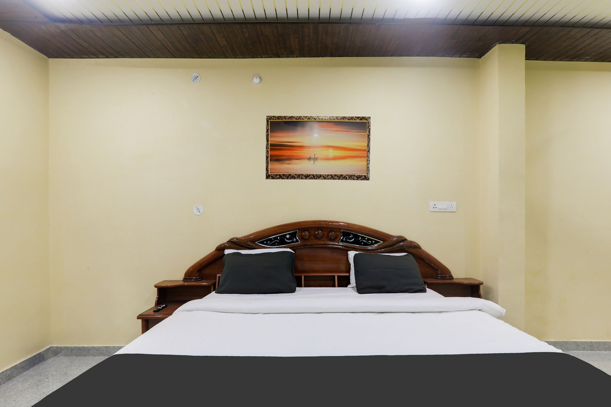 Hotel O Shri Buddheshwar Temple Lucknow Classic 12