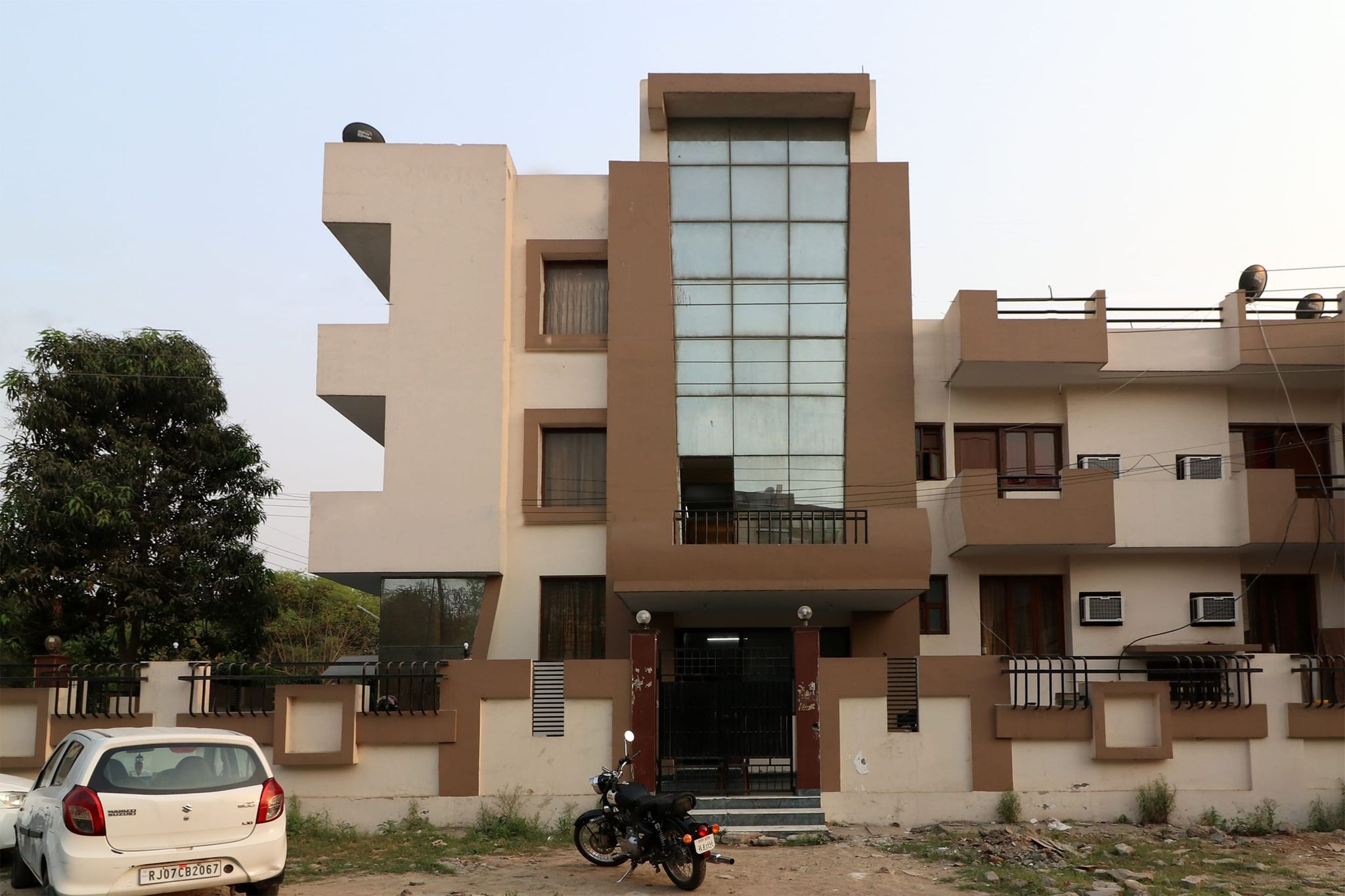 Main Image