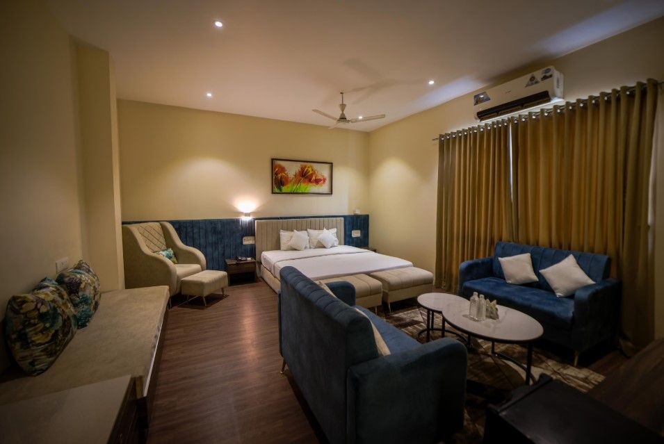 PRESIDENTIAL SUITES
