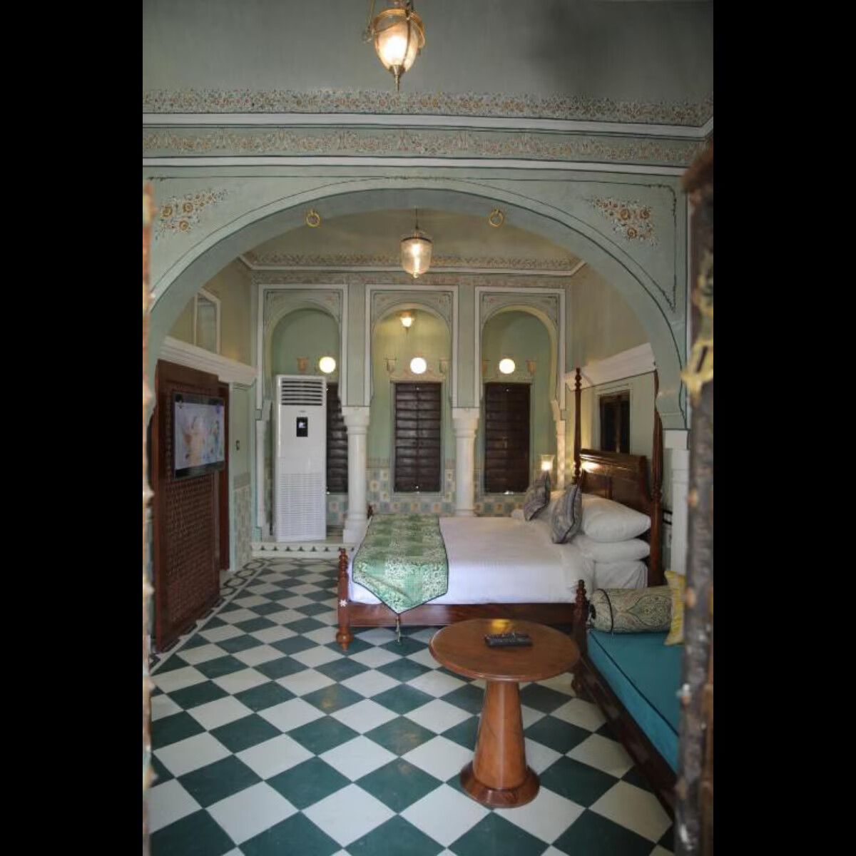 The Legacy Mandawa by The Machan Yuvraj 7