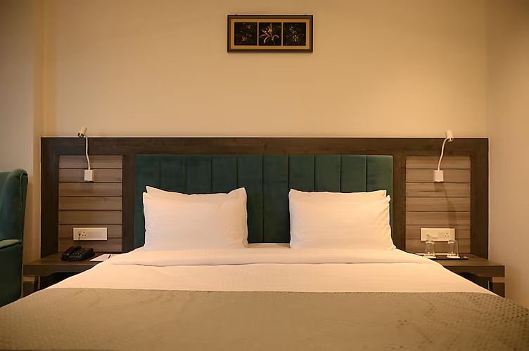 The Mudra Hotel Club Royale