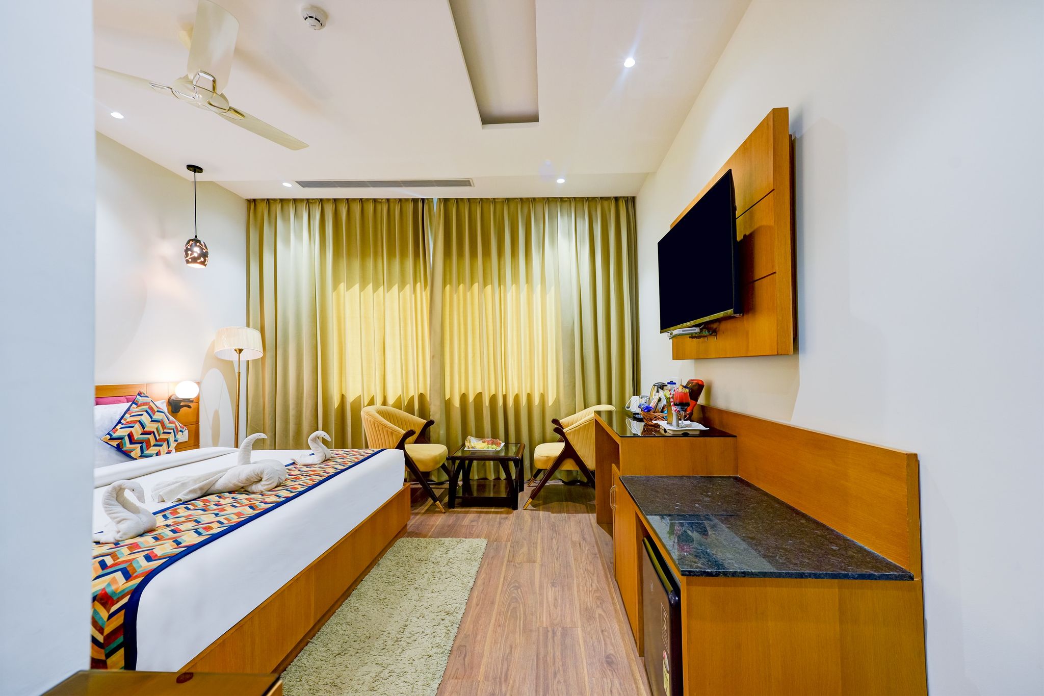 Classio Royale by iO Hotels Executive Room 5