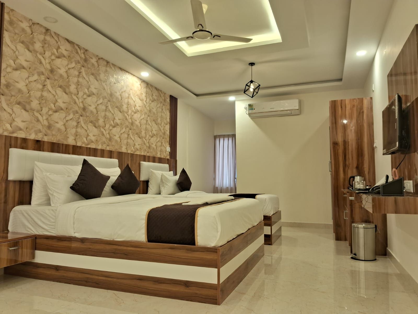 Double Bed Room