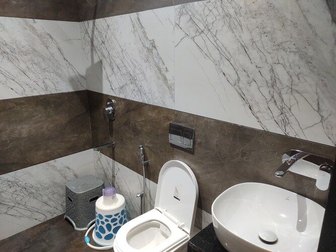 Sarvoday Vishram Grih AC Deluxe Triple Bed Family Room 2