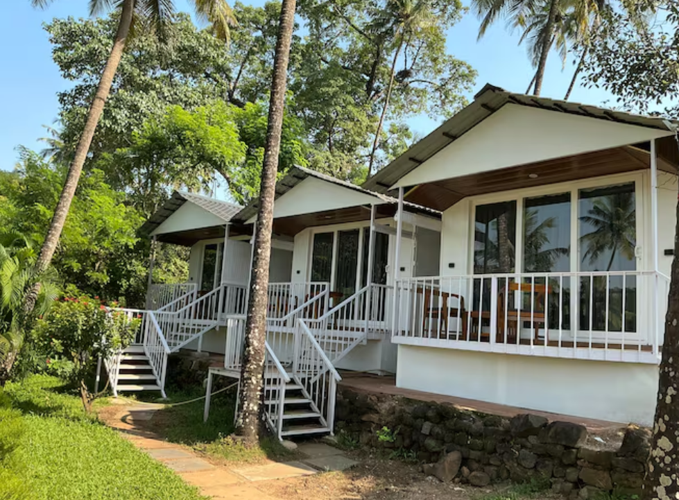 Ourem Palace Luxury Beach Huts