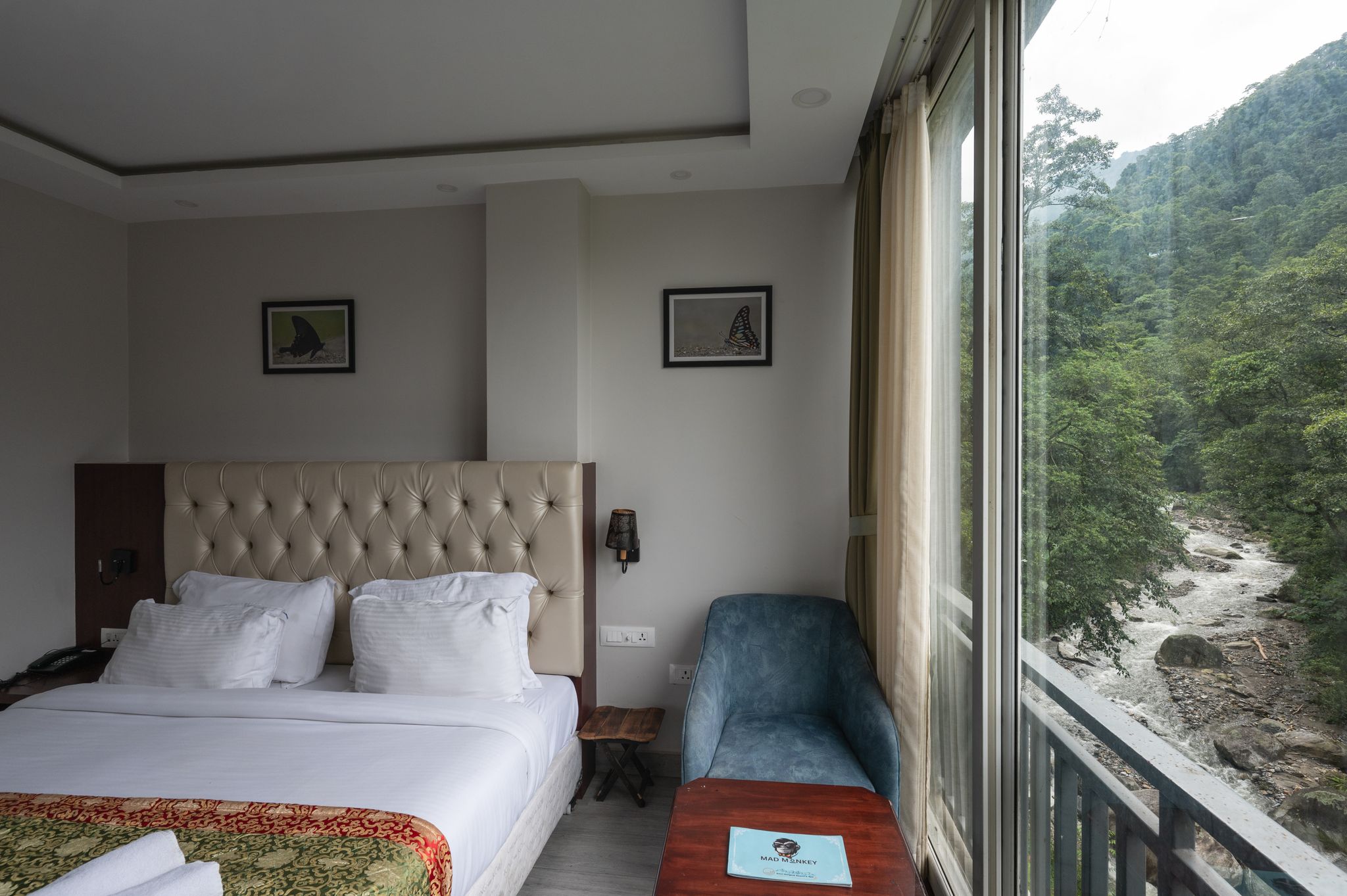 Avianna Gangtok Resort & Spa Superior Room 4