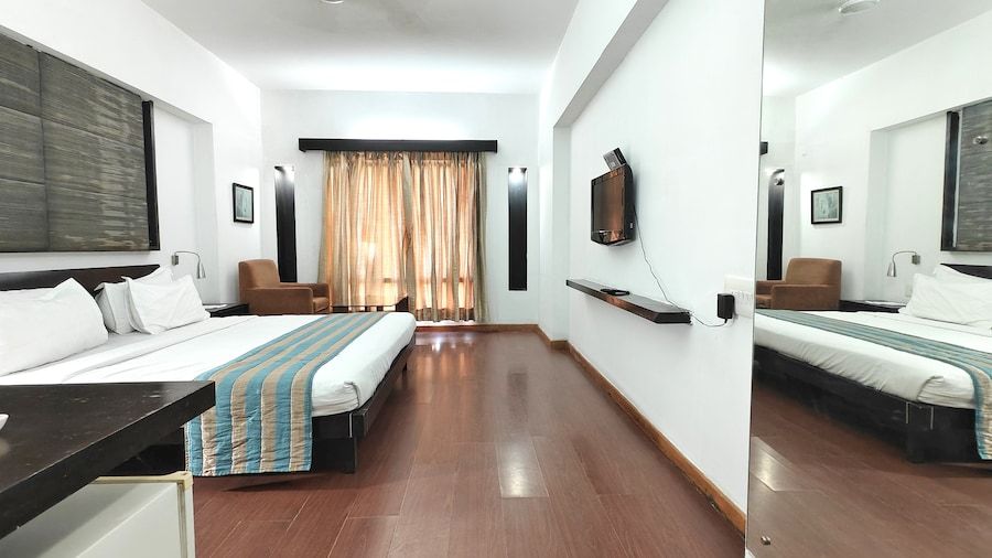 The Sky Imperial, Gandhinagar Imperial Deluxe 5