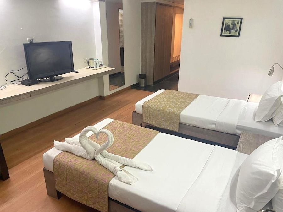 The Sky Imperial, Gandhinagar Imperial Deluxe 4